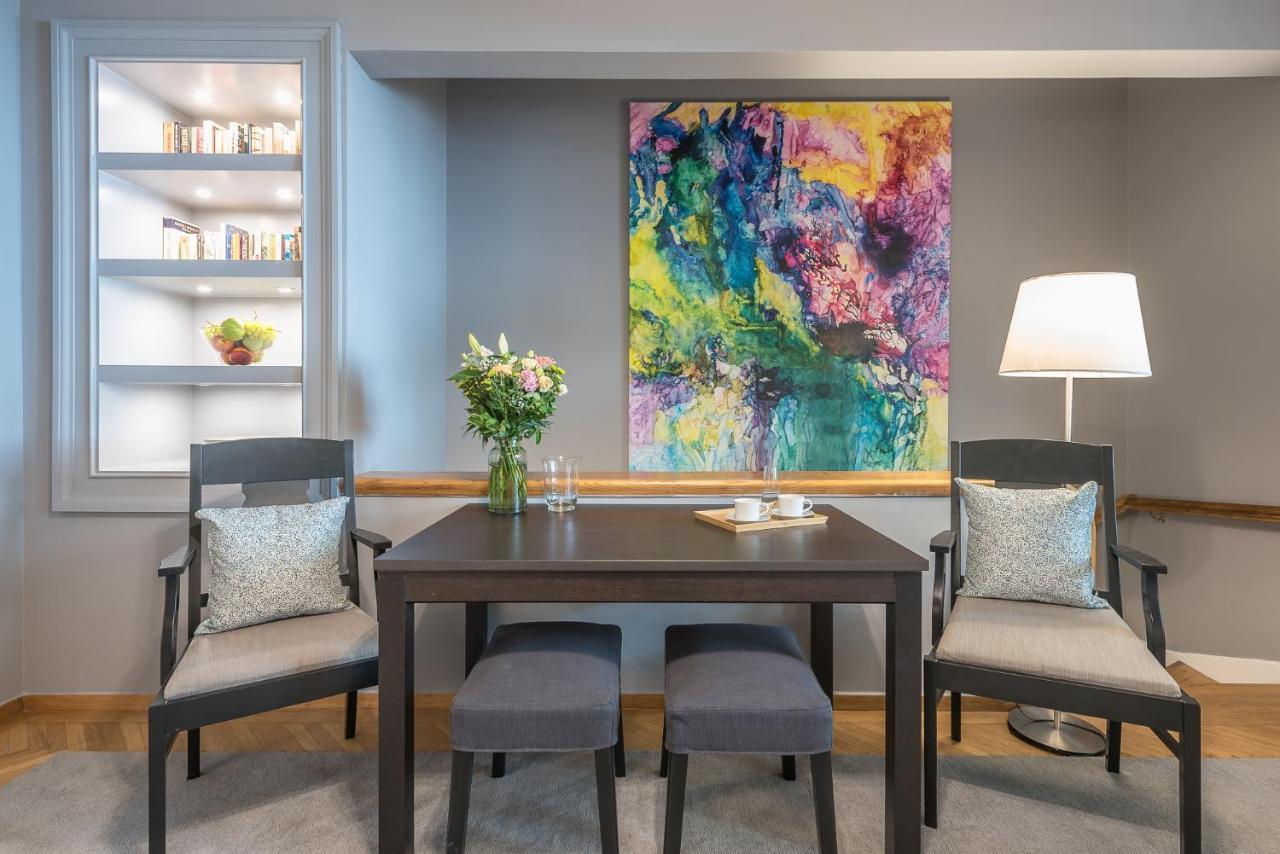 Luxurious Apartment In Kolonaki, Peridot -Homes Athens Ngoại thất bức ảnh